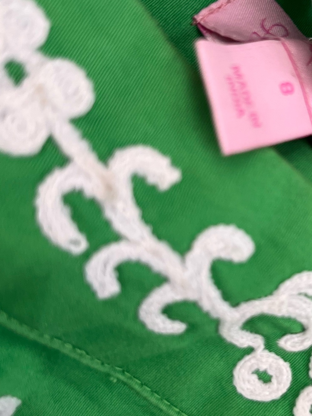 Lilly Pulitzer Kelly Green Shift Dress with White Embroidery size 8 - Picture 3 of 3